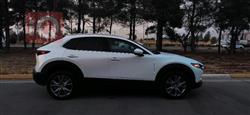 مازدا CX-30